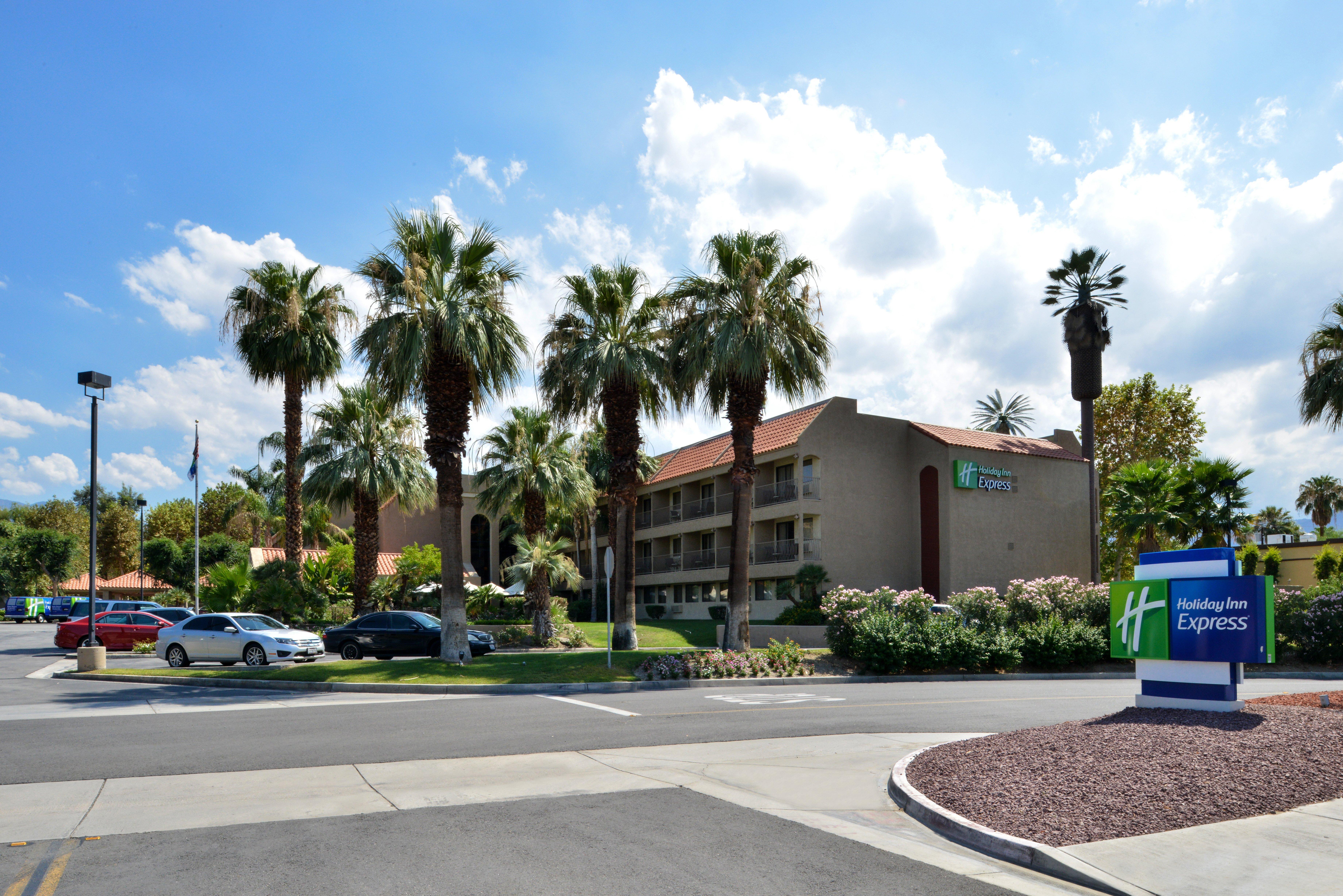 Holiday Inn Express Palm Desert By Ihg Exterior foto
